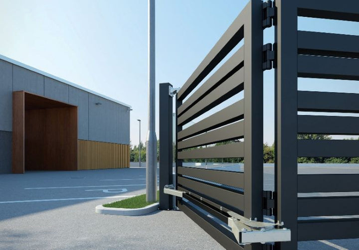 Hinge Solutions for Heavy-Duty Exterior Gates